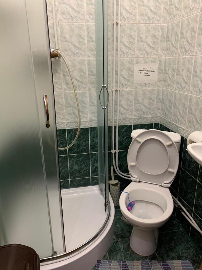 Mini-Hotel Sakvoyage Chernivtsi Bagian luar foto